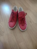 Baskets Geox rouge taille 38