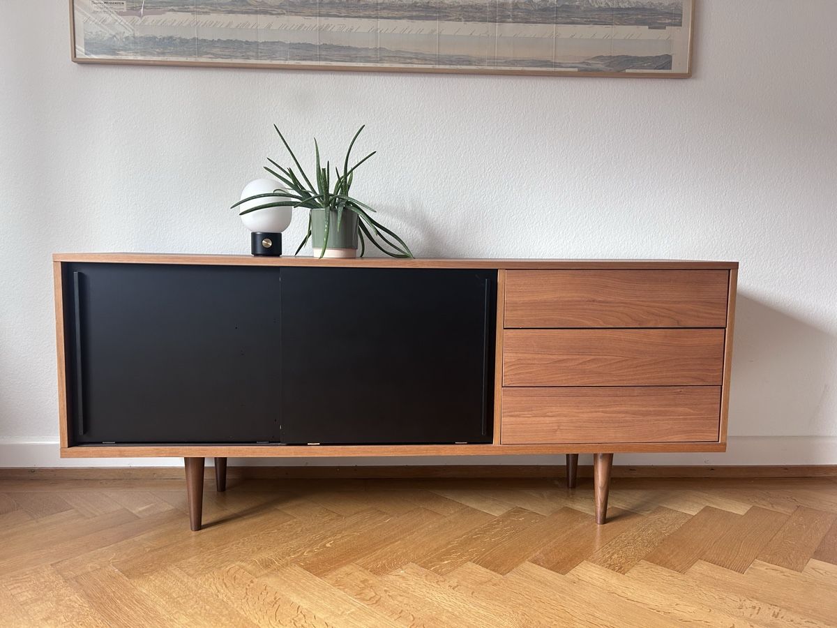 Interio Kommoden: Sideboard, Mid-Century-Stil, Holz – Gebraucht aus Solothurn von lav_md