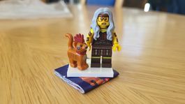 Lego Minifigur Tiger Frau mit Katze guter Zustand