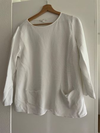 Schöner Pullover von COS