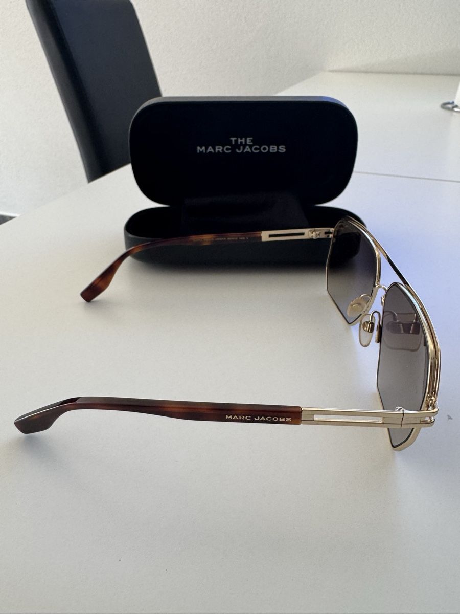 Marc Jacobs Occhiali & Lenti: Marc jacobs sunglasses – Nuovo (secondo la descrizione) da Sierre venduto da jen_w8vt 4