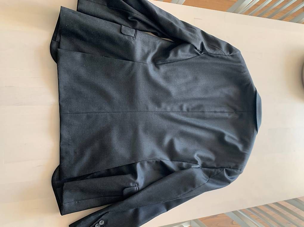 Anzüge, Sport- & Funktionsanzüge: MONOGRAM Anzug  Grau  Grösse 48  mit Side Adjusters – Gebraucht aus Zürich von HerrAndrin 1