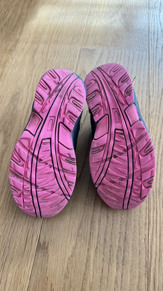 Schuhe für Mädchen: Kinderschuhe Vty Gr 28 – Gebraucht aus Zug von pla_2ckh 1