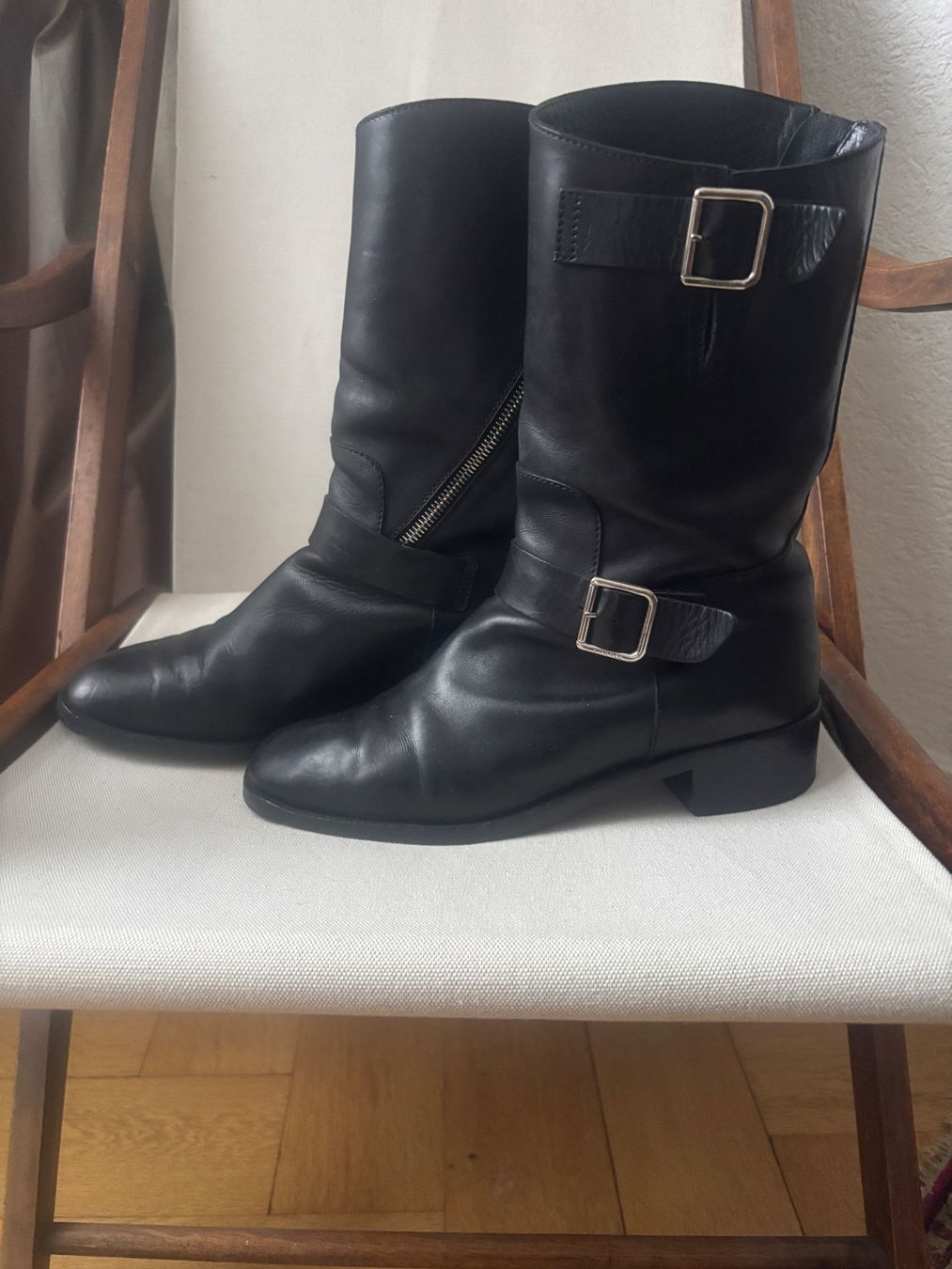 Chanel Scarpe da donna: Bottines motard CC – Usato da Genève venduto da bea_f5qp 5