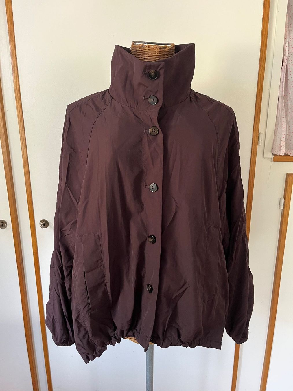 H&M Jacken: H&M leichte Jacke Gr.M – Gebraucht aus Utzenstorf von Ismaele 5