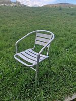 Gebrauchter Gartenstuhl aus Aluminium für den Sommer!