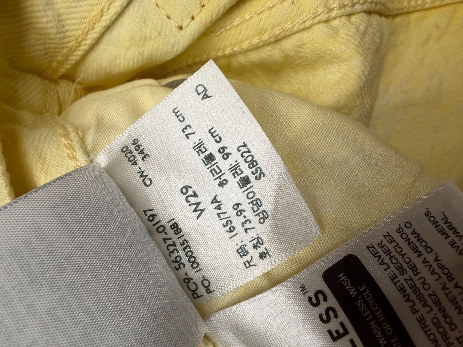 Levi's Jeans: Levi's Shorts W29 – Usato da Zürich venduto da bgg 3