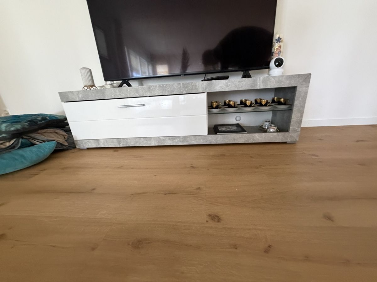 Conforama Mobili TV: Modern TV Stand with Storage - Stylish & Functional! – Usato da Wetzikon ZH venduto da Vatani 2
