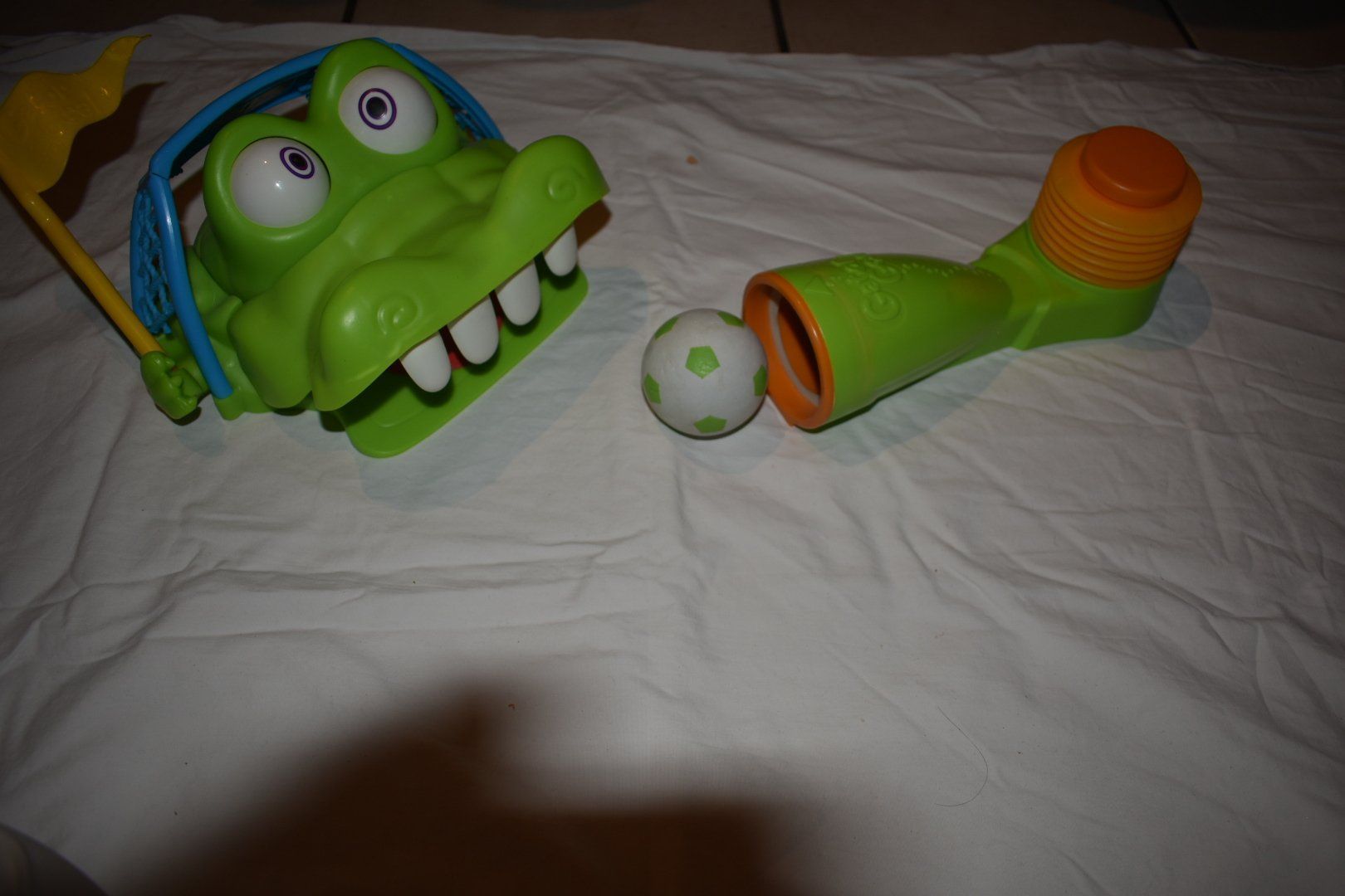 Hasbro Giocattoli: Jeux foot crocro – Usato da Les bois venduto da Steph-tigrou 1