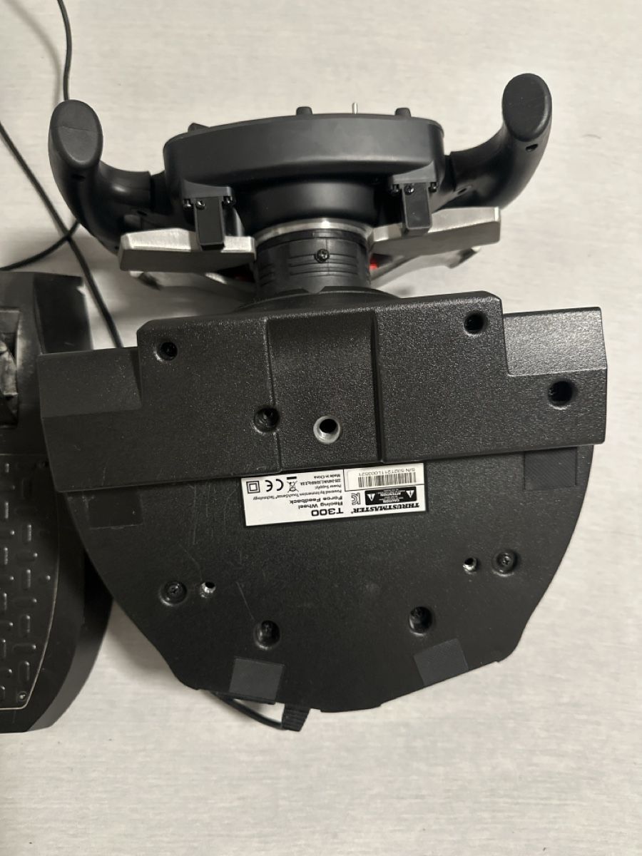 Thrustmaster Controller: Thrustmaster T300 RS + SF1000 Wheel – Usato da Stetten AG venduto da FabianWey 3