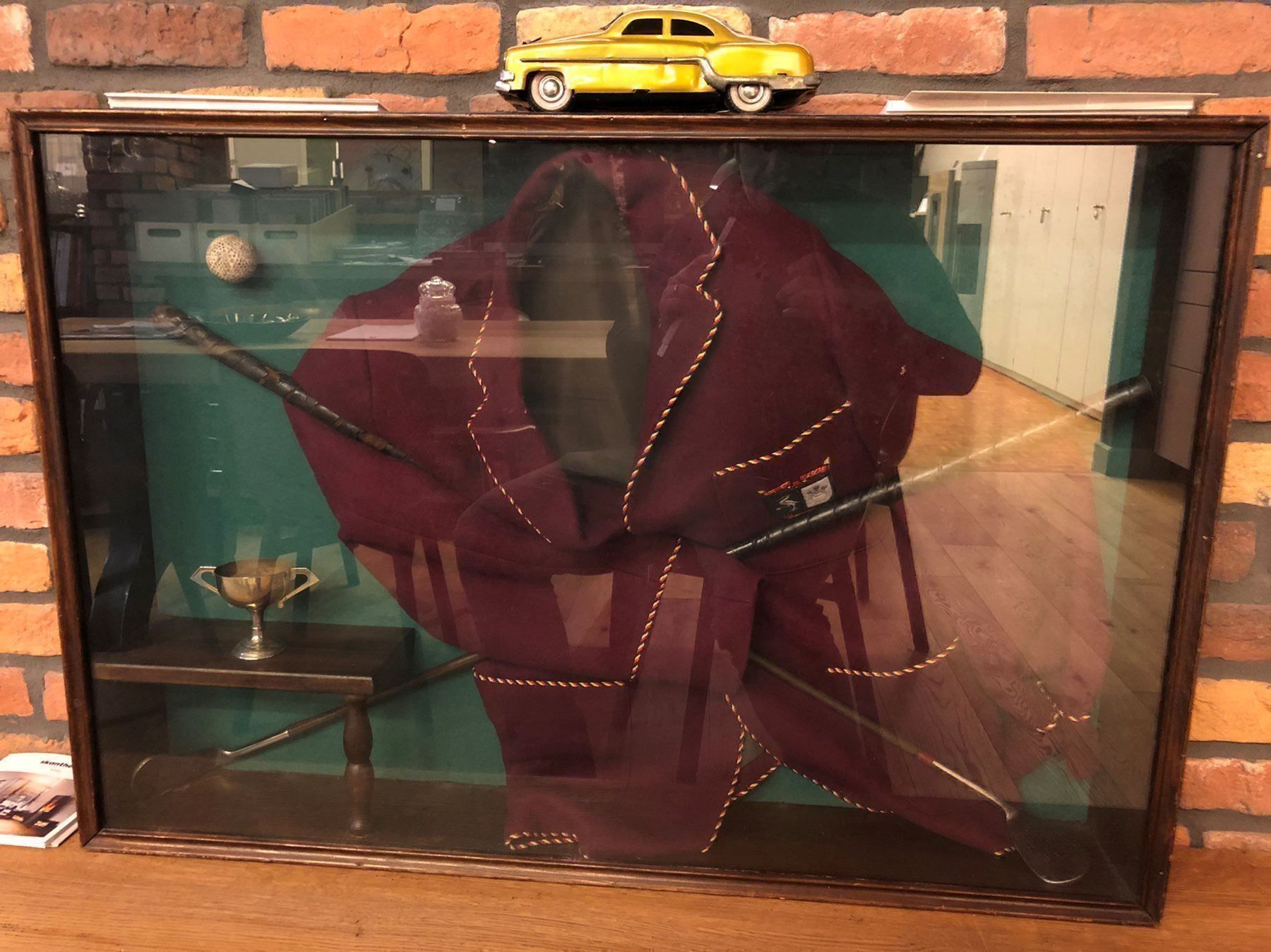 Mazze & Set: Golf Display case, Wimbledon – Usato da Wiedlisbach venduto da Chips02