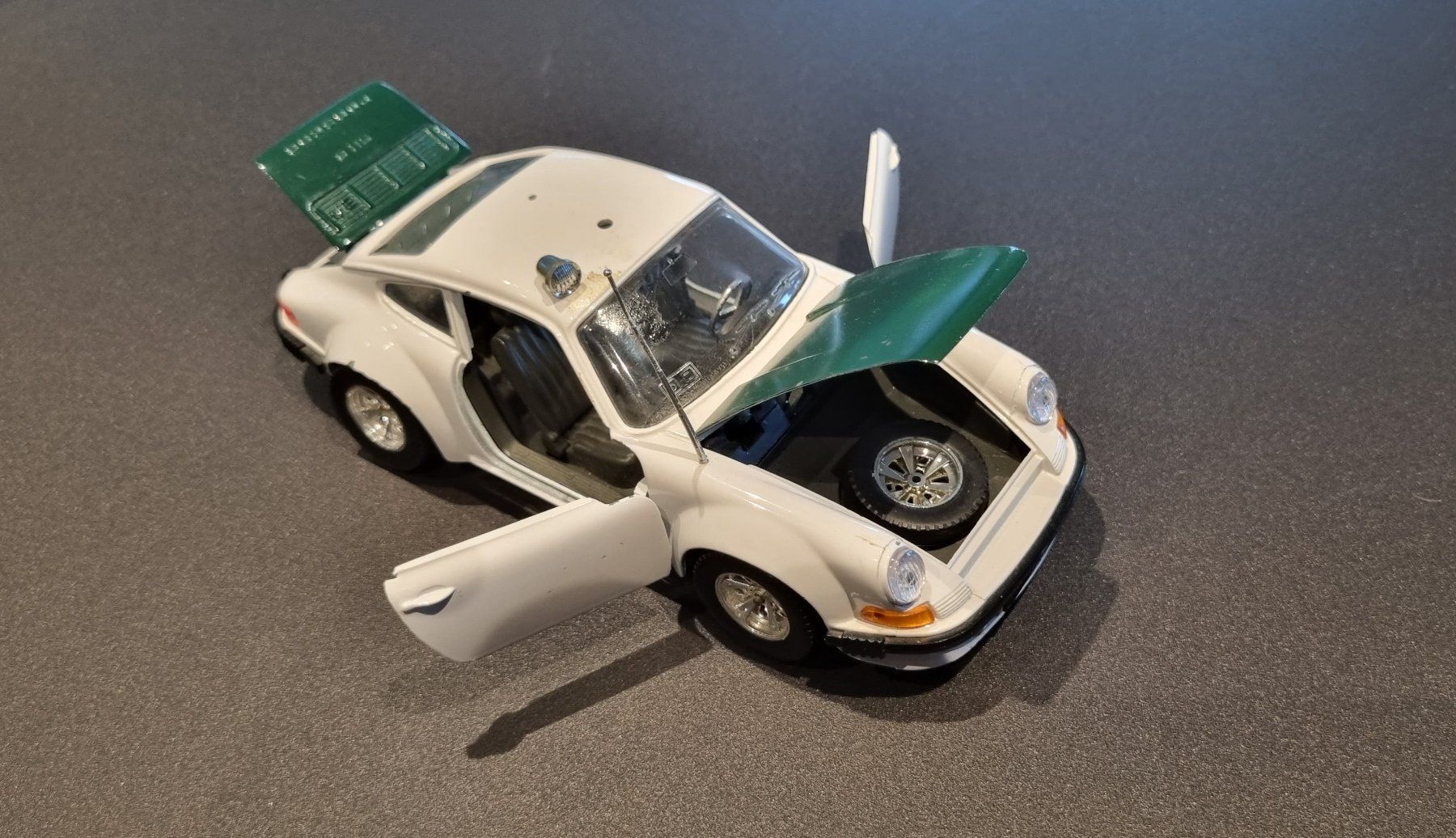 Porsche Modellini d'auto: Modellauto Porsche 911, alt, rar, selten – Usato da Lachen SZ venduto da LinDiscount 3