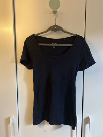 Damen T-Shirt dunkelblau Grösse L von Chicoree