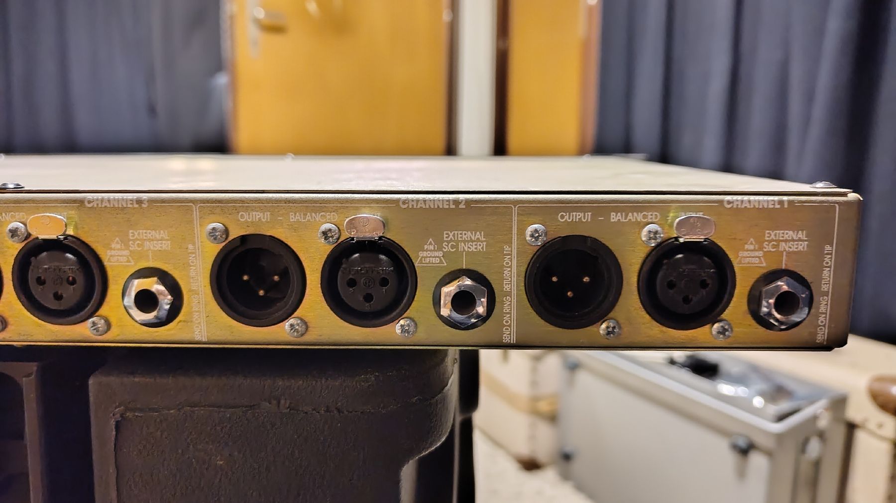 Equalizer: Compressor De-esser 4 Channel BSS DPR-404 – Gebraucht aus Vilars NE von Filomusic 5