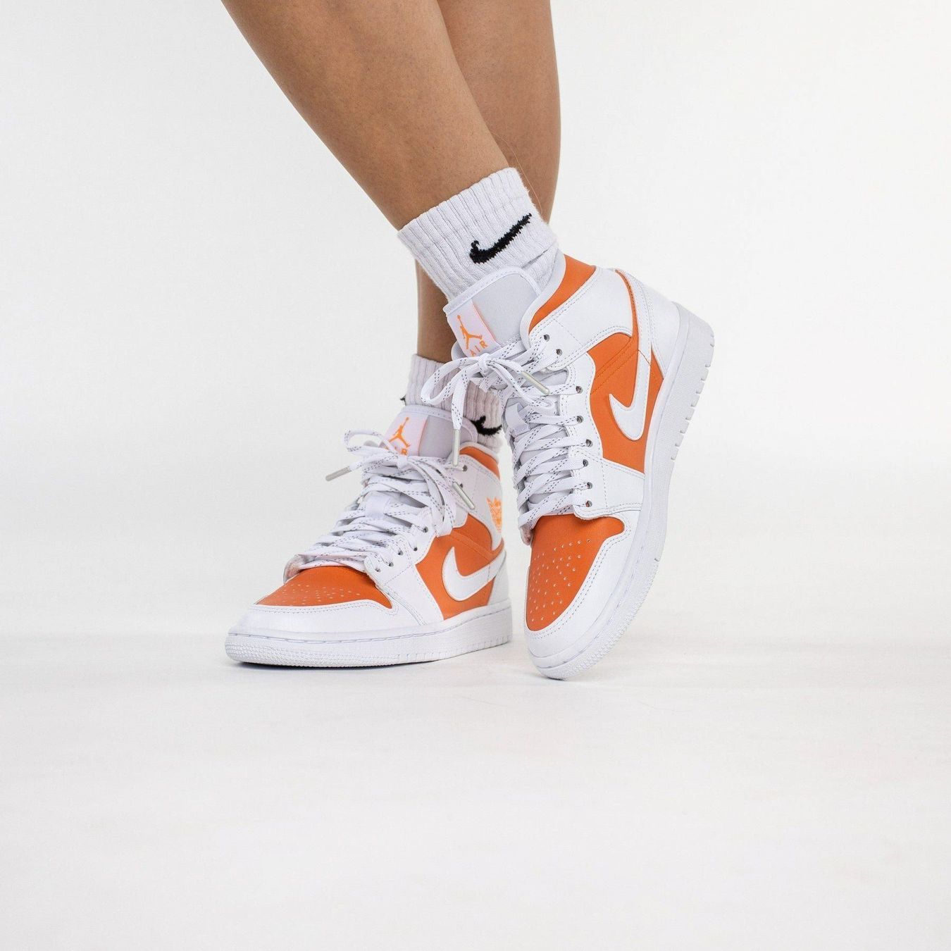Jordan Scarpe da donna: Air Jordan 1 Bright Citrus Grösse 44 – Nuovo e nell'imballaggio originale da Muttenz venduto da Style_2000