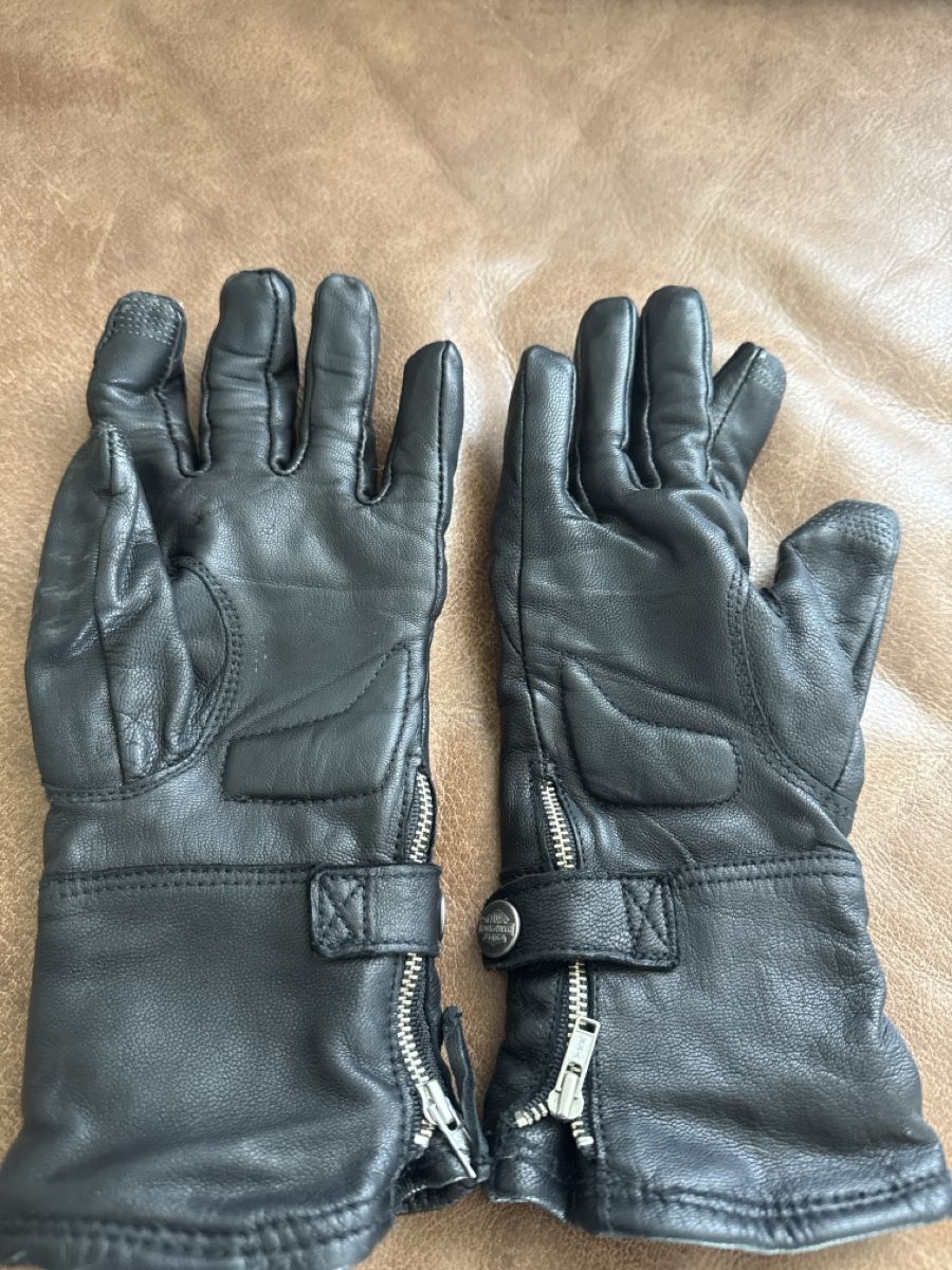 Harley-Davidson Guanti & manicotti: Motorradhandschuhe Leder Harley Davidson, Winter, Gr. M – Usato da Hünenberg See venduto da Linde007 1