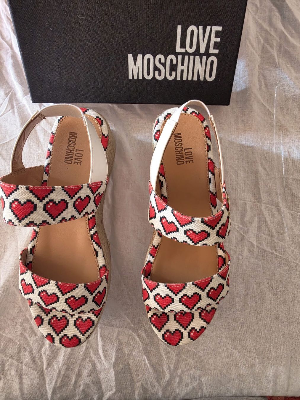 Moschino Scarpe da donna: sandali Moschino – Usato da Lugano venduto da gio_5ptr