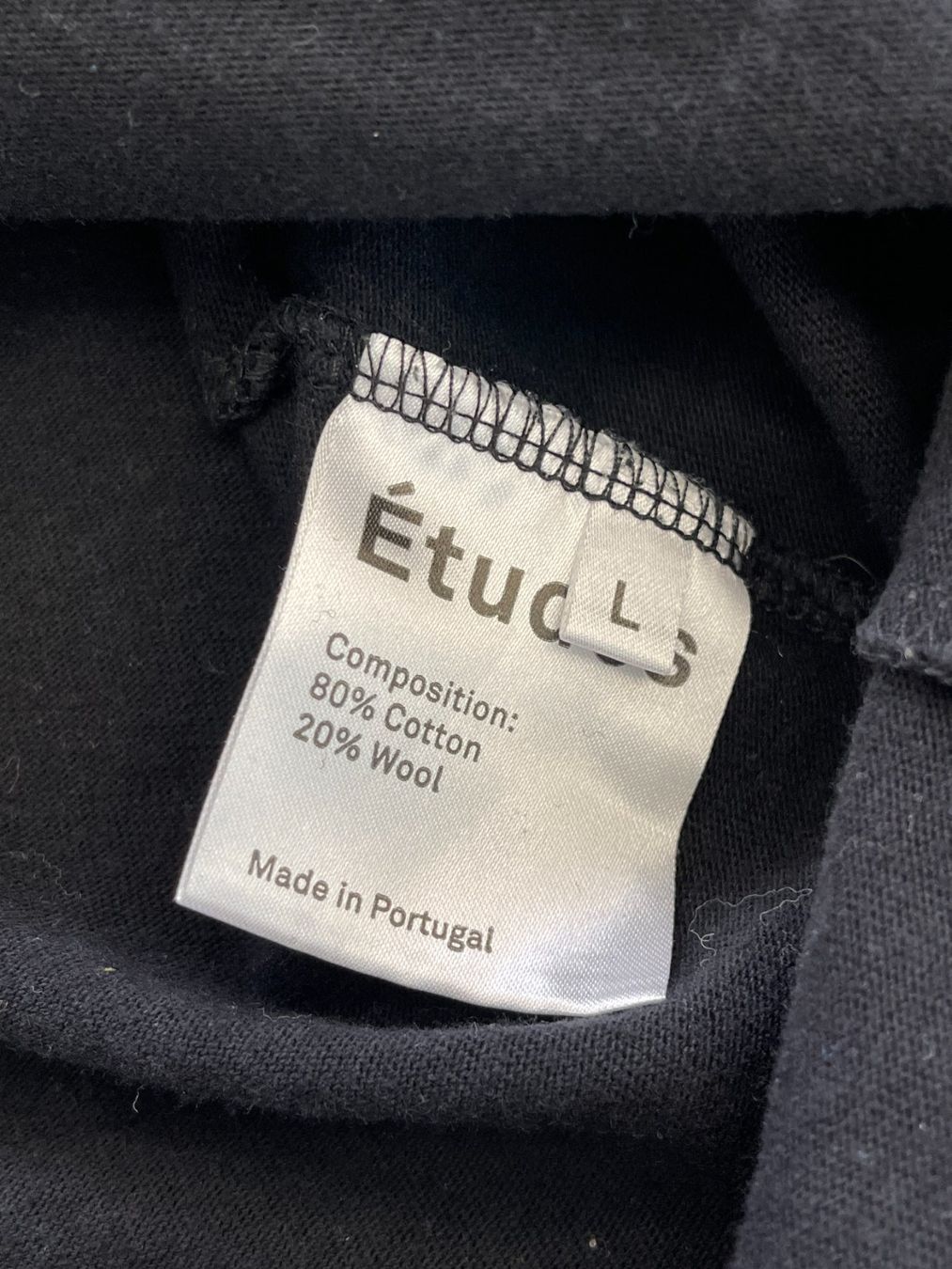 T-shirt: Études Studio x Dike Blair L – Usato da Zürich venduto da drooppee 3