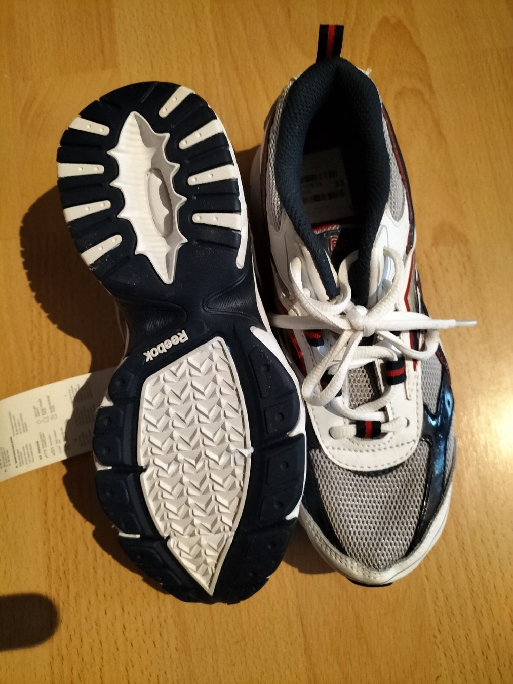 Scarpe per ragazzi: neue Reebok Kinder Turnschuhe, Grösse 33 – Nuovo e nell'imballaggio originale da Oberriet SG venduto da elternbabykind 1