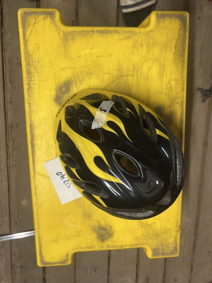 Caschi: Kinder Fahrradhelm (3) – Nuovo (secondo la descrizione) da Lenzburg venduto da min_8r8k