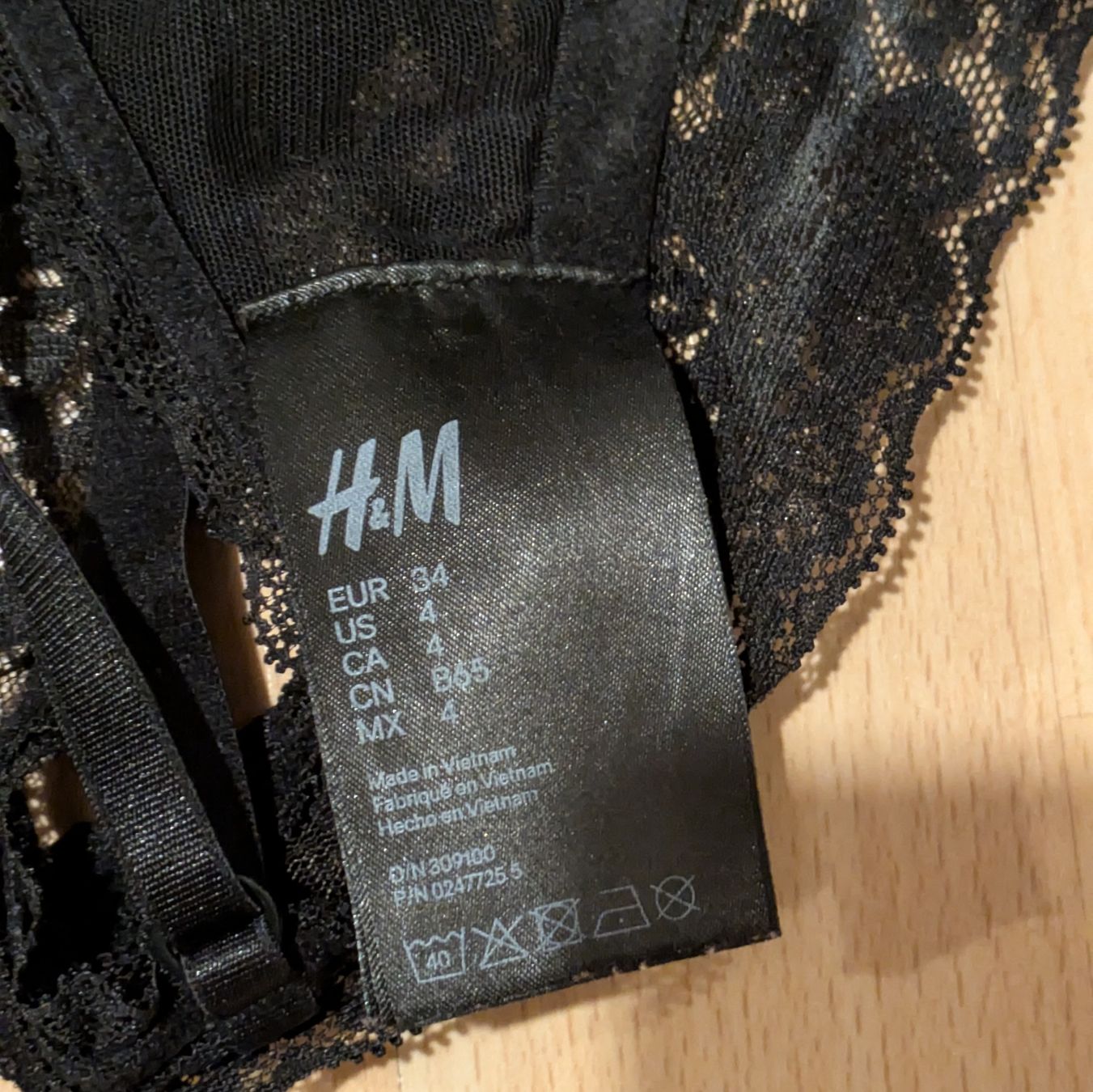 H&M Altra biancheria intima: H&M Bralette – Usato da Morgarten venduto da rra_jvw7 1