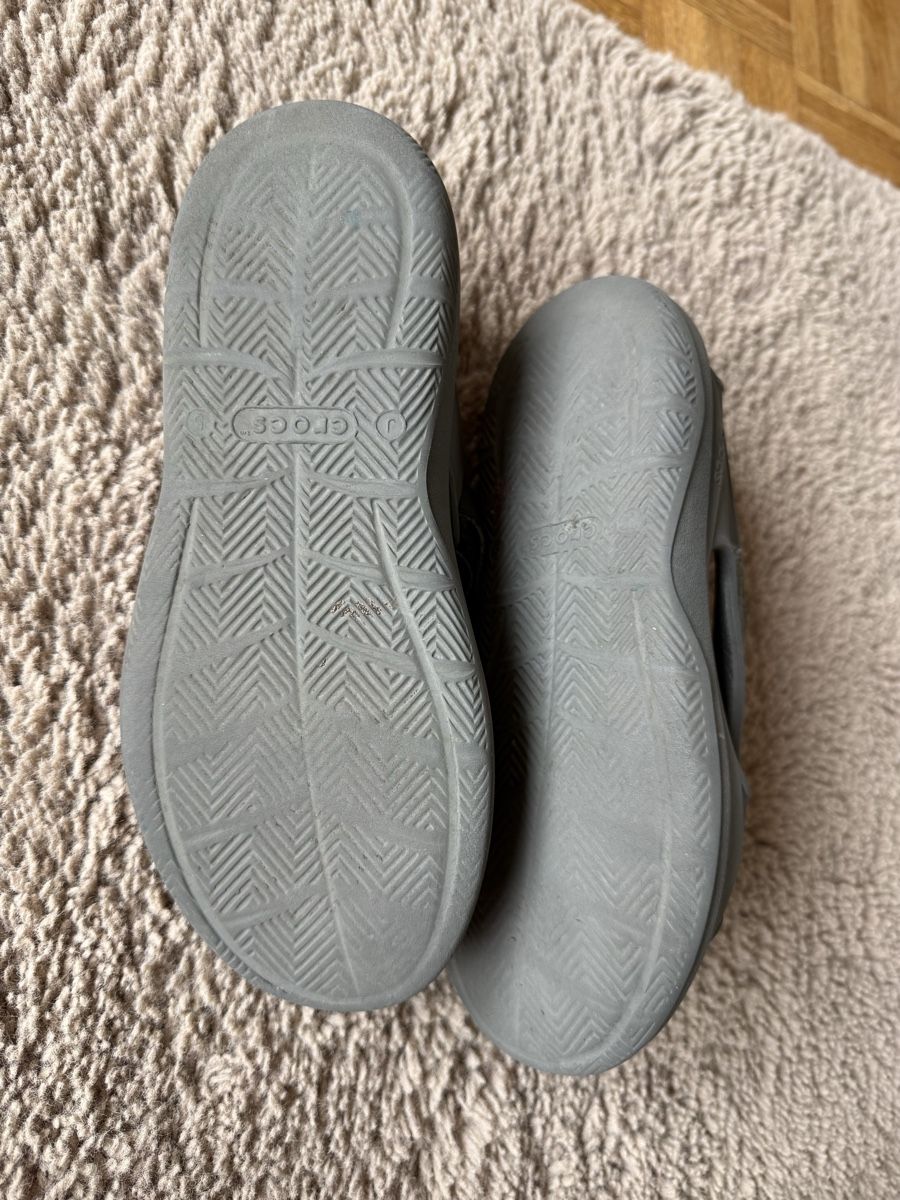 Crocs Scarpe da uomo: Sandalen CROCS – Usato da Niederurnen venduto da Castash 1