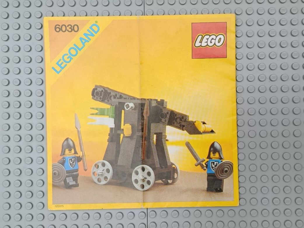 Lego Kit di costruzioni: LEGO Castle Anleitung / Instructions - 6030 – Usato da Muhen venduto da Legoholic