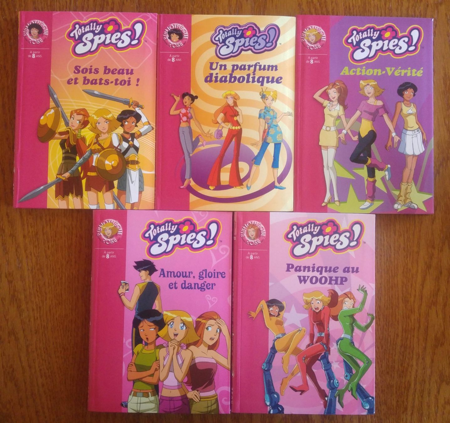 Libri: 28 livres Totally Spies – Nuovo (secondo la descrizione) da Fribourg venduto da Alexia90