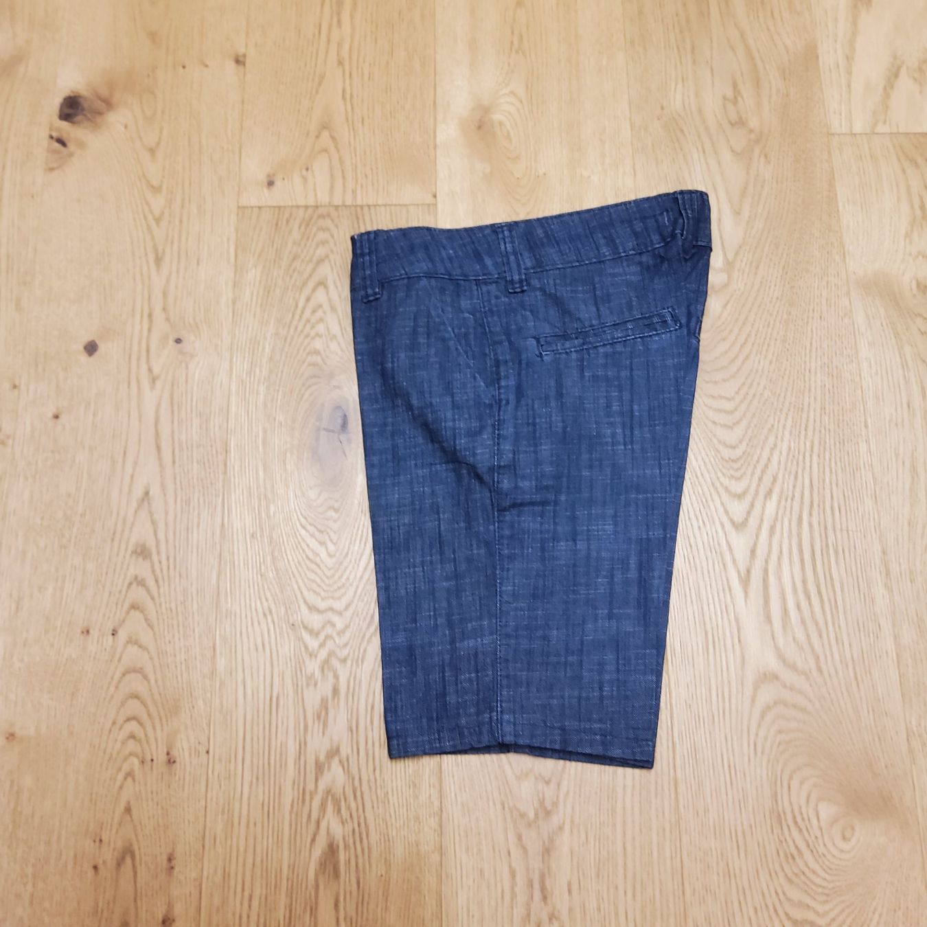 Lotti di vestiti: 3 teiliges Kleiderpacket – Usato da Naters venduto da 3904Naters 3
