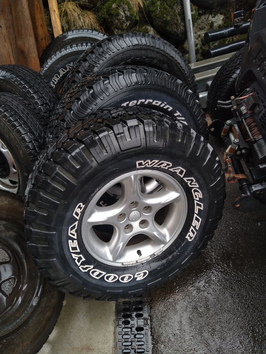 Pneus & Kompletträder: Jeep Komplett Räder – Gebraucht aus Lauenen b. Gstaad von Rezalb 4