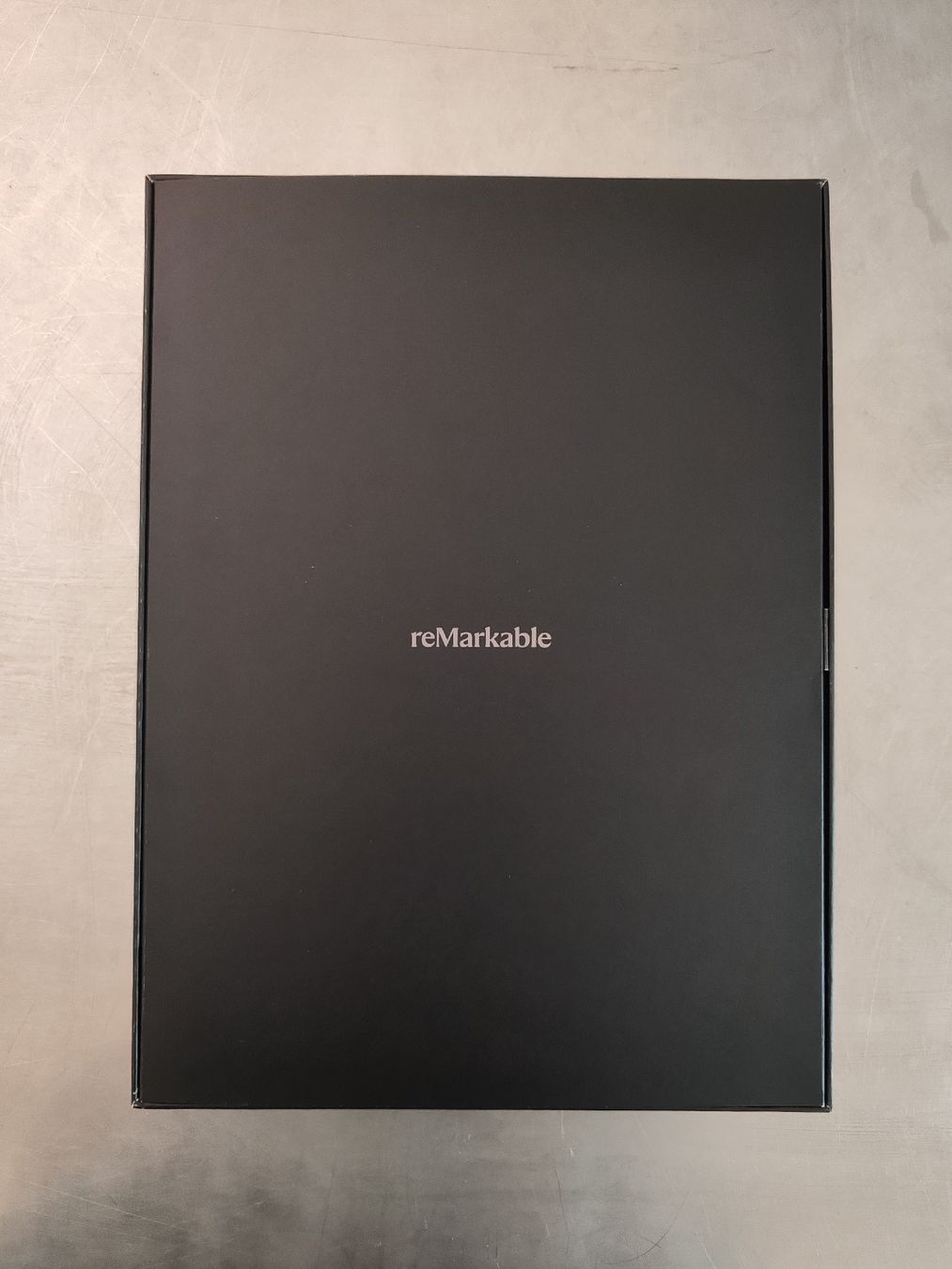 reMarkable Tablet PC: ReMarkable Paper Pro Bundle with Marker Plus and Book Folio  – Nuovo (secondo la descrizione) da Bern venduto da PrettyGood 5