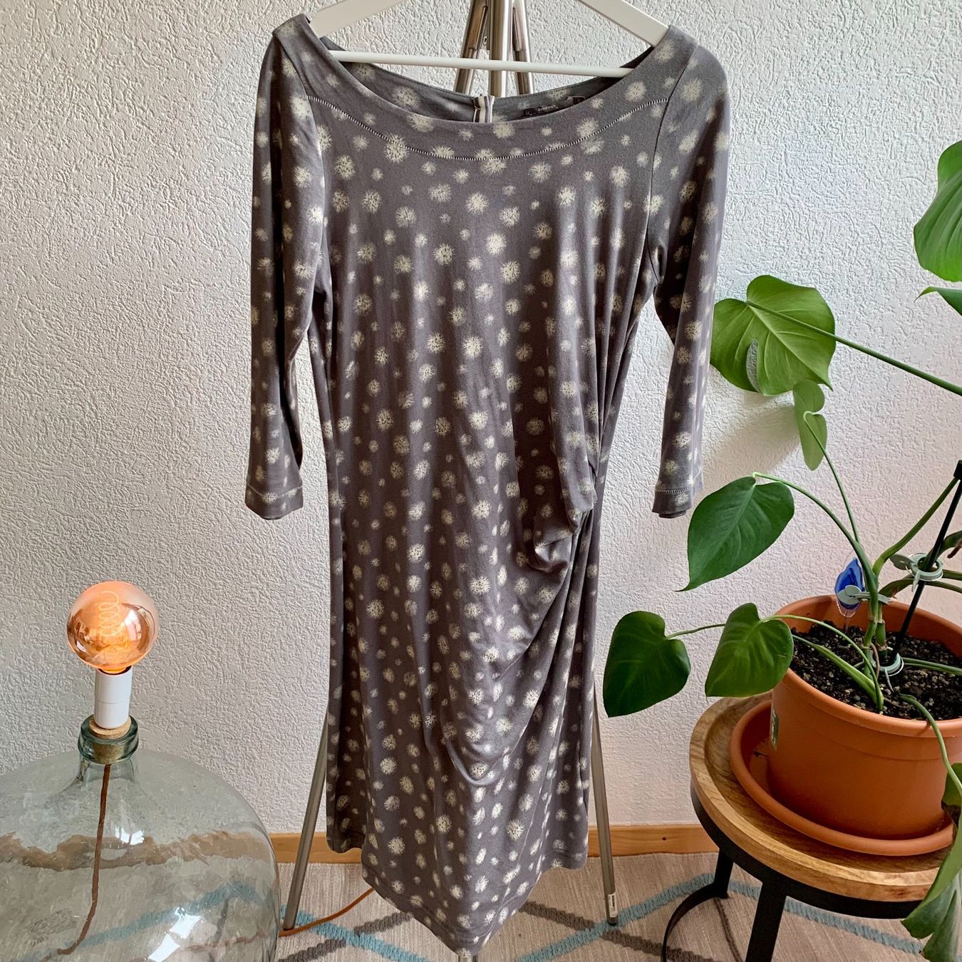 Kleider: Löwenzahn Kleid Grau Gr. S – Gebraucht aus Thalwil von san_685y 1