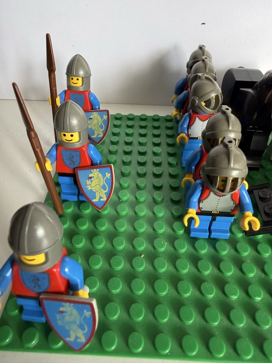 Lego Kit di costruzioni: LEGO Ritter Figuren! – Usato da BASEL venduto da zum_schneugge 2