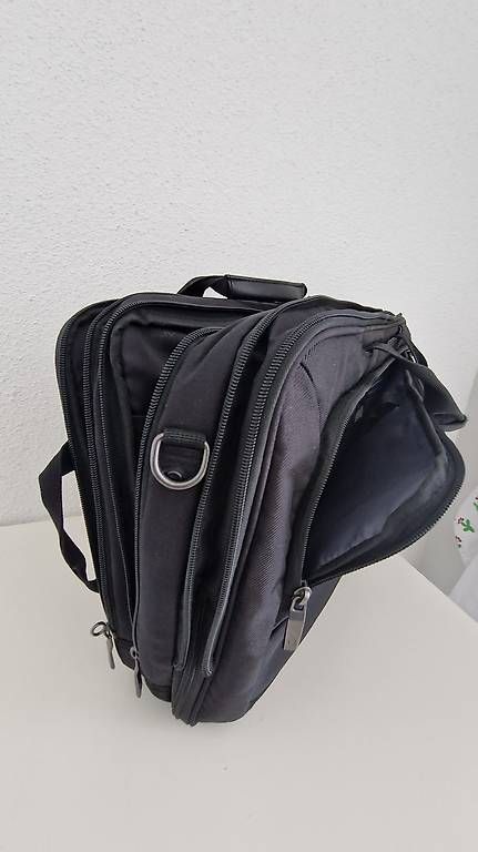 Borse: DICOTA Laptop-und Tablettasche mit Rucksackfunktion – Usato da Sisseln AG venduto da Andreas.Wa 2