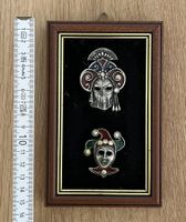 Vintage Metallrelief mit 2 Masken