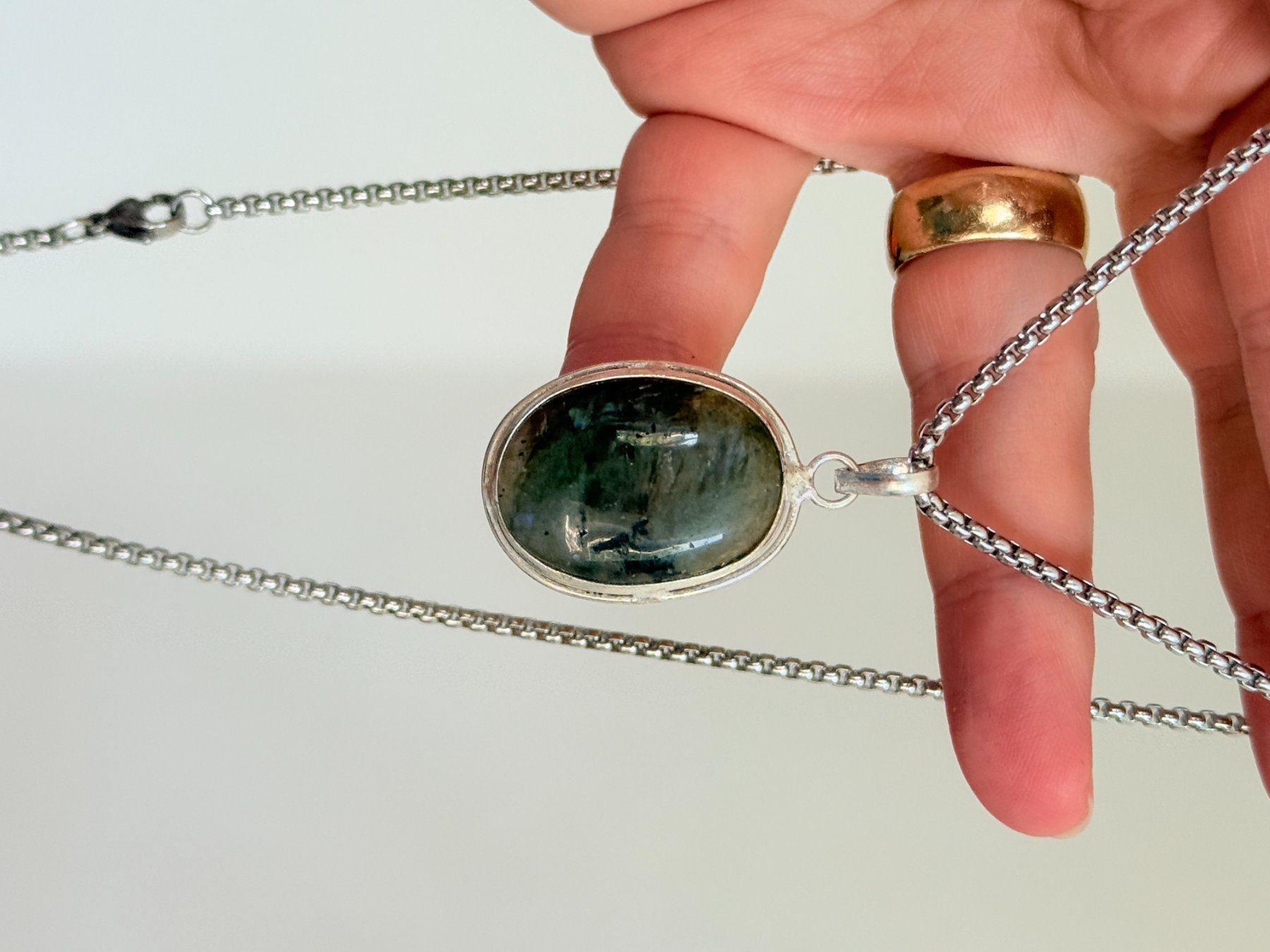 Colliers: Labradorite necklace – Neuf avec emballage d'origine à Genève par AGBERG 6