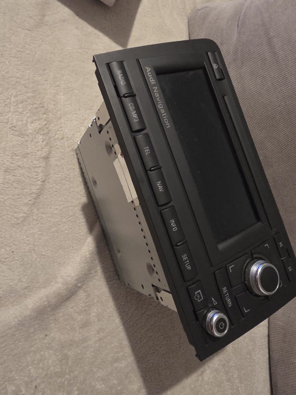 Radios: Autoradio Audi Navigation Audi A3 8P – Gebraucht aus Thonex von fat_hd6w 1