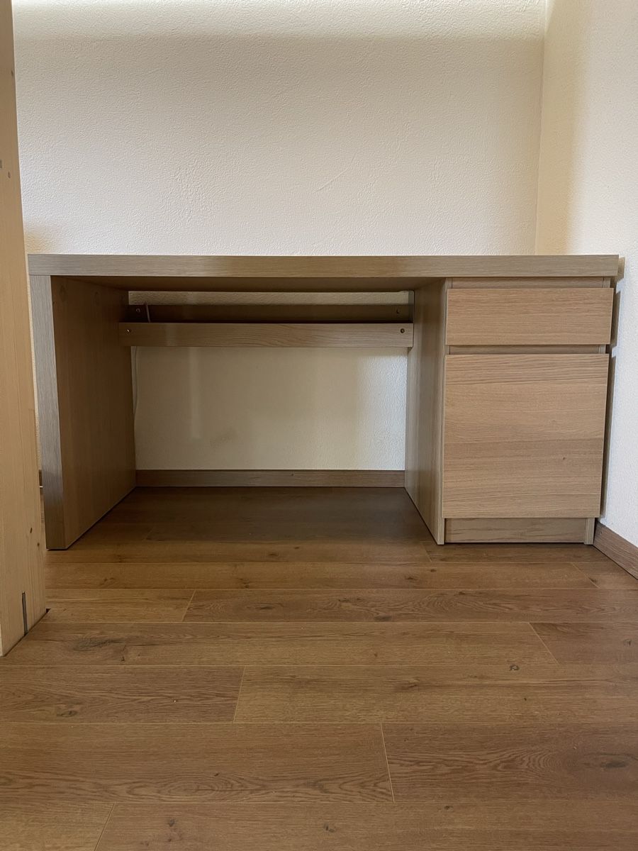 Ikea Schreibtische: Schreibtisch  Ikea – Gebraucht aus Zetzwil von