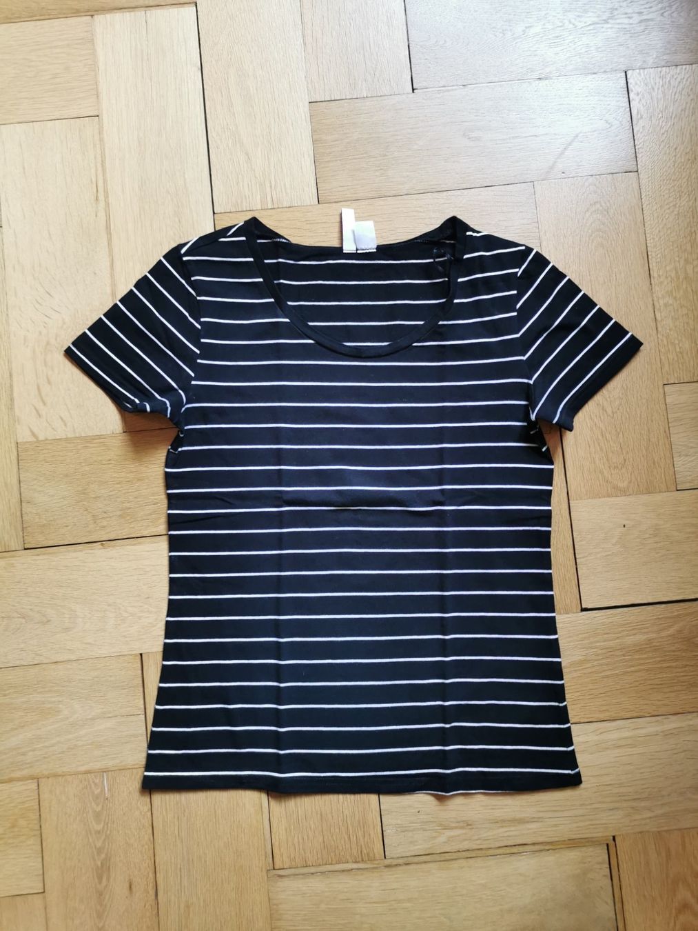 H&M T-shirt: 2 Basicshirts – Usato da Bern venduto da Linii 2