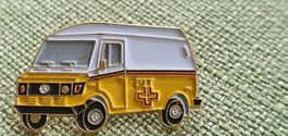 O723 - Pin Die Post PTT Postauto Transporter