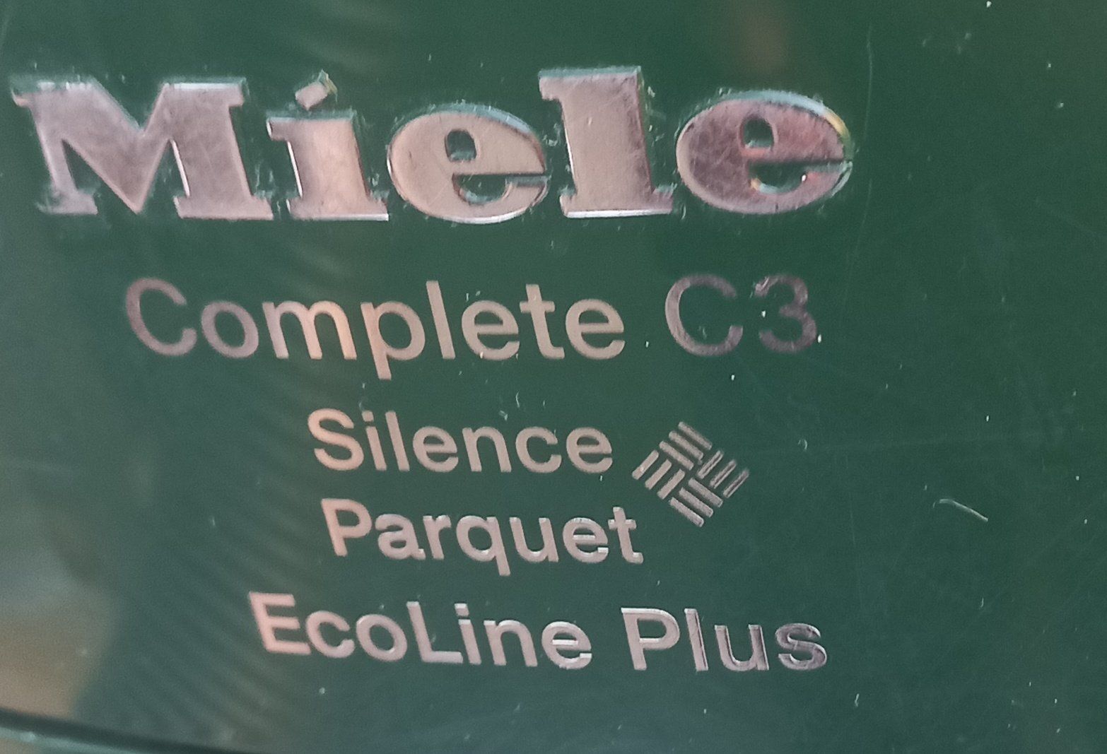 Miele Aspirapolveri & Accessori: Miele Staubsauger C3 Parquet 700 W EcoLine Plus – Usato da Baar venduto da 2cvbaar 1