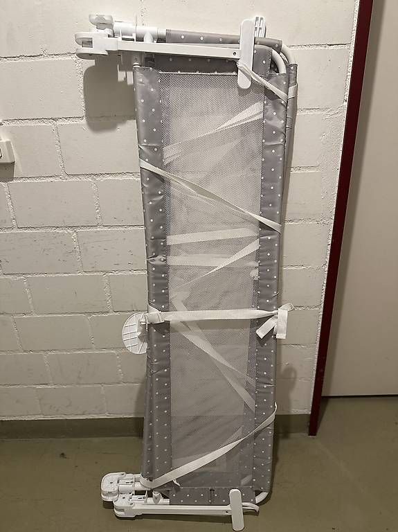 Box & Barriere di sicurezza: 2 Stk. Bettschutzgitter Boxspringbett – Usato da Lyss venduto da Angelahar 1