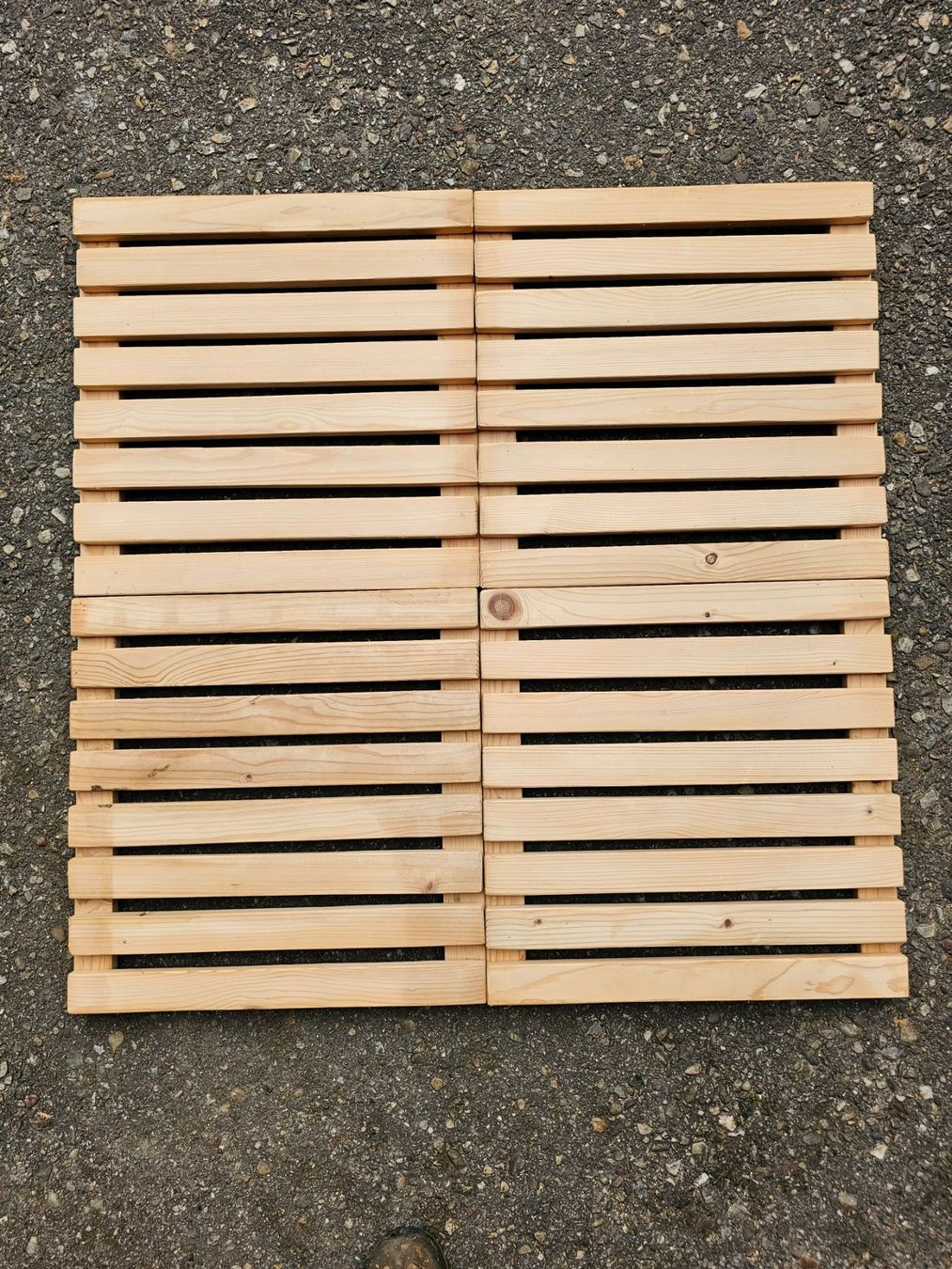 Articoli in legno: Holzrost – Nuovo (secondo la descrizione) da Aarburg venduto da Joerg.Andre 1