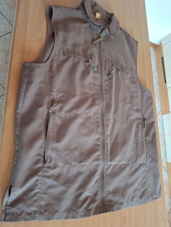 Gilet vert olive taille 40/42
