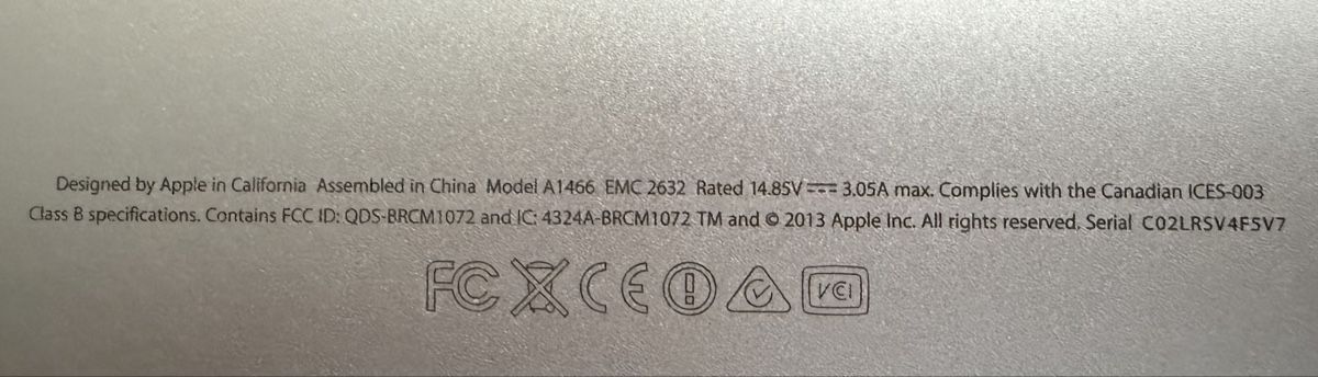 Apple Notebook: MacBook Air 13", Model A1466, inkl. Ladegerät – Usato da solothurn venduto da solothurn13 1