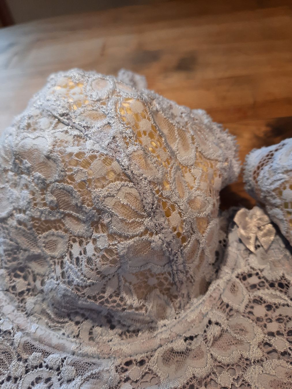 Sonstige Unterwäsche: hellblaues, elastisches BH-HEMD – Gebraucht aus Busswil BE von balu37 1