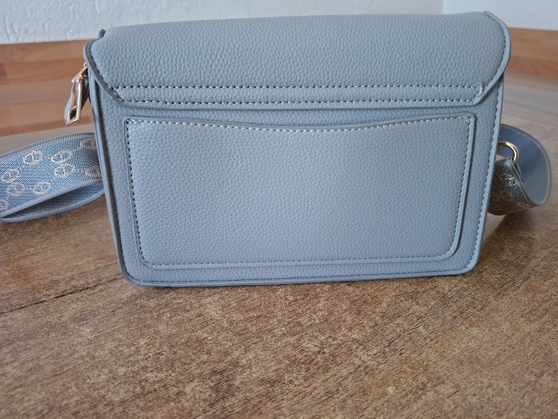 Taschen für Damen: Tasche – Gebraucht aus Wängi von rah_j_ 2