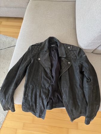 Tigha Lederjacke, selten getragen