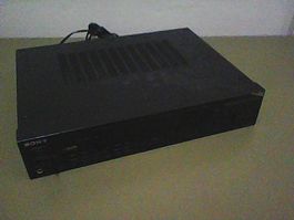 Satelliten-Empfänger ALT für Bastler! DSR-Tuner SONY 1000ES