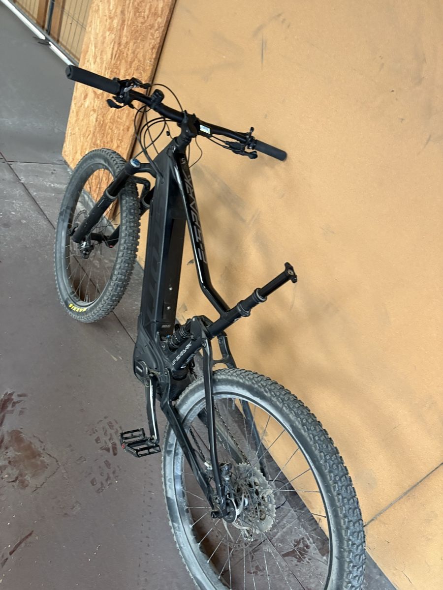 Scott Biciclette: SCOTT E-Spark 710 Plus E-Bike 2016 – Defekt – Usato da Basel venduto da Tro_1can